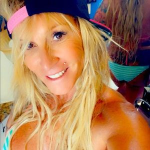 Meet your Posher, Betsy